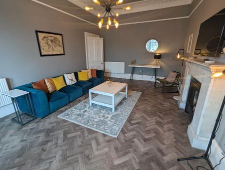 2 bedroom flat to rent - Photo 3