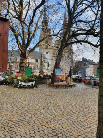Zentrale Dachgeschosswohnung mit Charme und Stil – alle Bequemlichkeiten direkt vor der Tür - Foto 3
