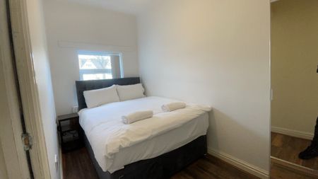 2 Bed Flat, Oval Road, B24 - Photo 2