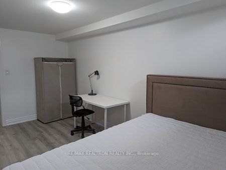 For Lease - 8 Queen Isabella Crescent Unit# Lower, Vaughan, Ontario - Photo 3