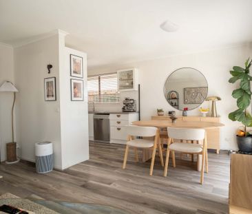 Stylish three bedroom property in convenient location - Photo 4