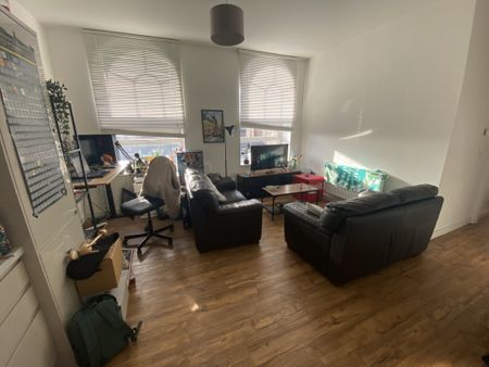 Market Street, ILKESTON - Photo 2