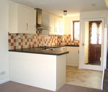 1 bedroom terraced house to rent - Photo 4