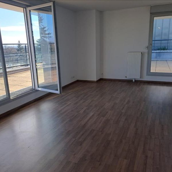 4 pièces - 72,74 m² - 4ème étage - Colocation autorisée - Photo 1