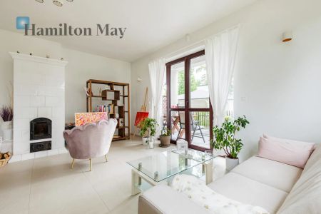 Dom w zabudowie bliźniaczej o powierzchni użytkowej 155 m2 z ogrodem na Wawrze - Photo 3