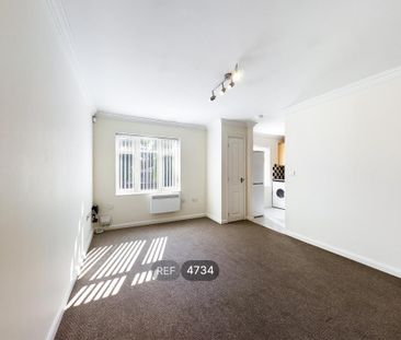 2 bedroom flat to rent - Photo 3