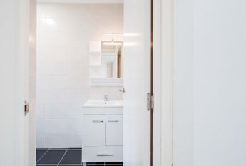 APARTAMENTO T4 EM ALFRAGIDE MOBILADO