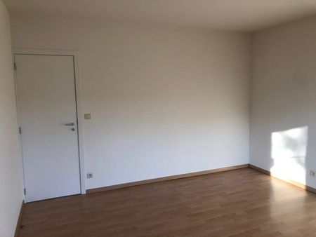 Appartement te huur - Photo 3