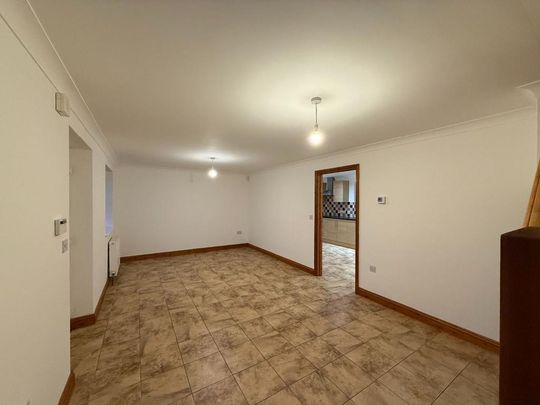 3 bedroom detached house to rent - Photo 1