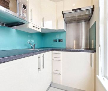 Studio to rent - Photo 6