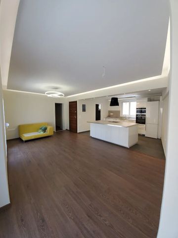 Διαμέρισμα για ενοικίαση Πλατεία Καρύτση (Κέντρο) - Photo 2