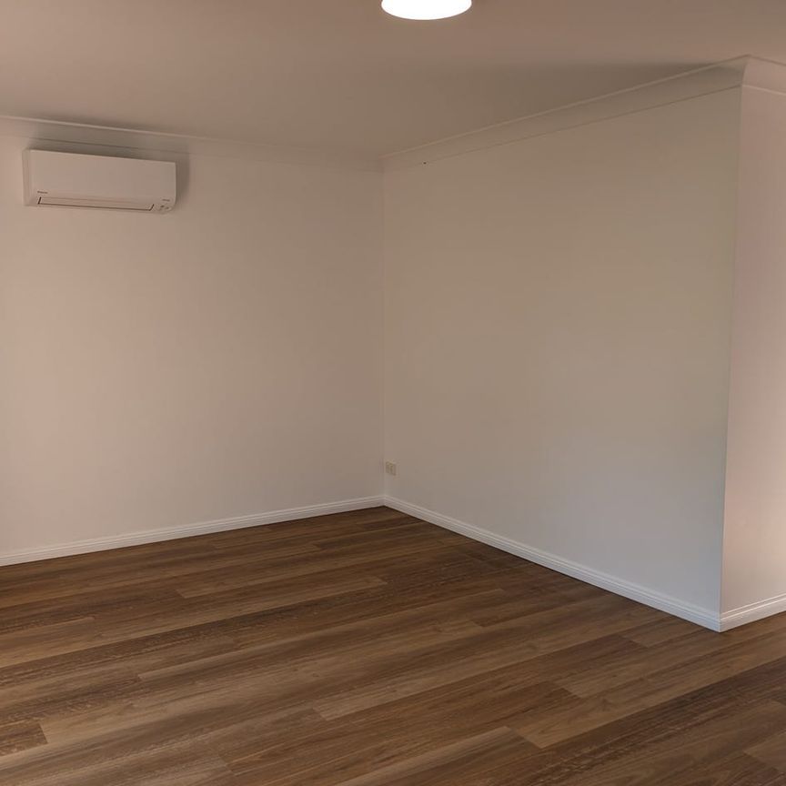 CHARMING HOME IN CONVENIENT LOCATION - Photo 1