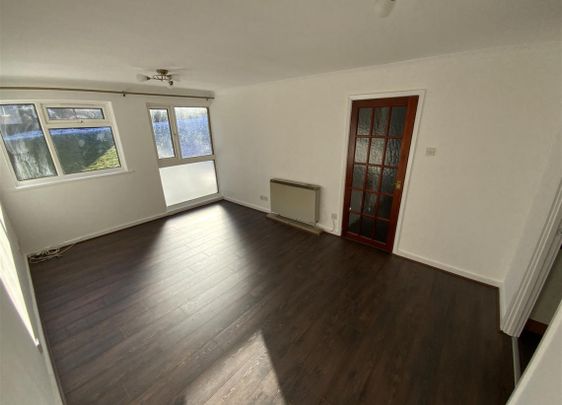 Lakeside Walk, Erdington - Photo 1