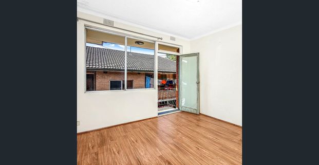 Beautiful Two Bedroom Unit in Harris Park - Photo 1