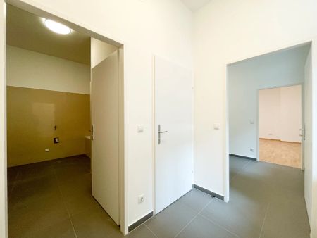 GENERALSANIERT || 1-Zimmer Wohnung nahe YPPENPLATZ zu vermieten! - Photo 3