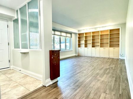 For Lease - 447 Glengrove Avenue, Toronto, Ontario - Photo 3