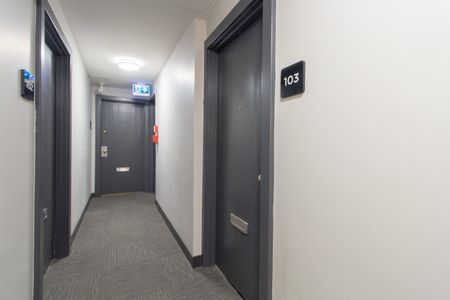 420 Gilmour Street - 203 - Photo 3