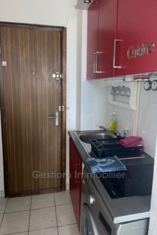 Location appartement à Perpignan, Perpignan - Photo 4