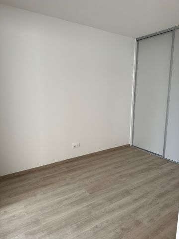 Location Appartement 2 pièces 33m² CHAMALIERES 63400 - Photo 3