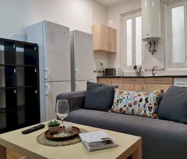 Incredible single room in Preciados - Photo 6