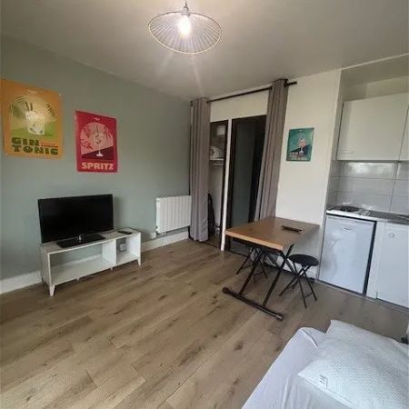 Location appartement 1 pièce - 17.4m² à Romans-sur-isère (26100) - Photo 4