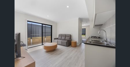 BRAND NEW SHARED ACCOMODATION - Photo 3