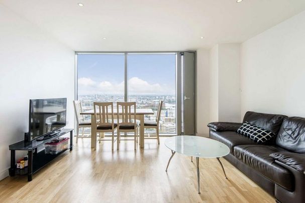 1 bedroom flat to rent - Photo 1