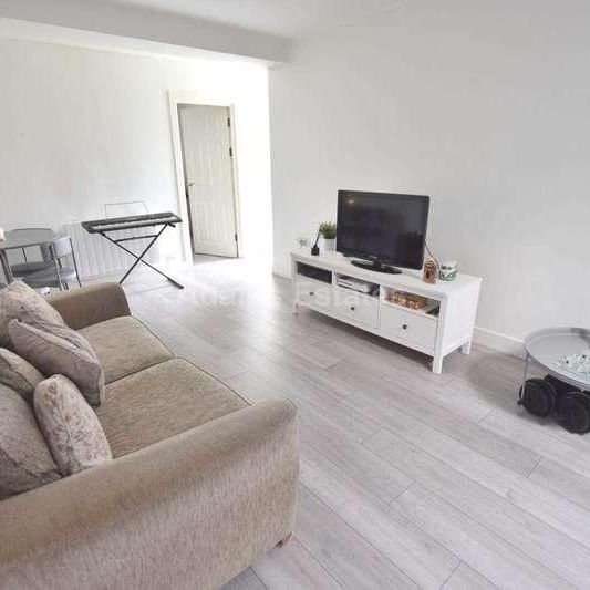 Park View Drive South, Reading, RG10 - Photo 1