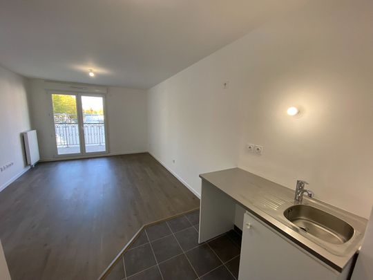 Location appartement 2 pièces, 39.78m², Le Plessis-Robinson - Photo 1