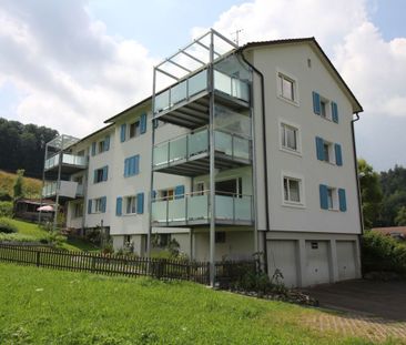 Grosszügige, helle Wohnung mit Aussicht ins Grüne - Photo 2