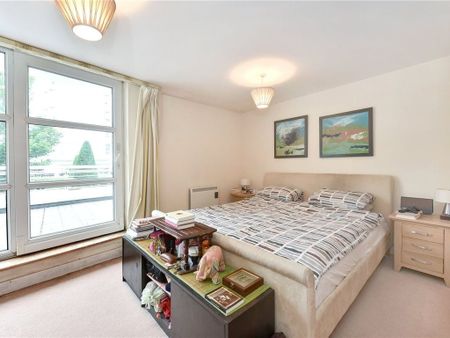 1 Bed Flat, Manchester Road, E14 - Photo 4