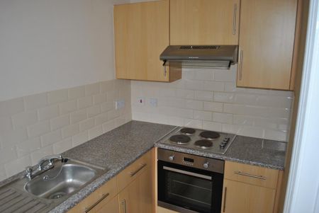 1 bedroom flat to rent - Photo 5