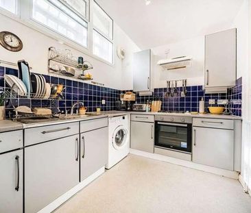 Bradshaw Close, Wimbledon, SW19 - Photo 2