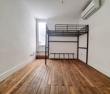 Noves, centre : Maison de village T3 58 m² avec 2 chambres, - Photo 4