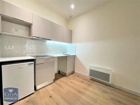 Appartement à louer 2 pièces 61.4m² - Photo 3