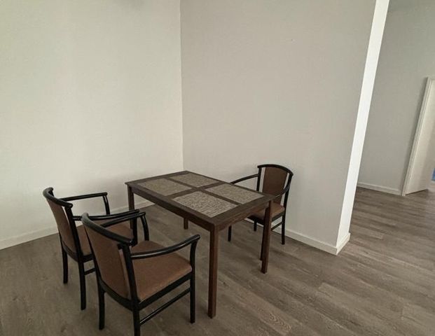 Geräumige 2.5-Zimmer-Wohnung - Foto 1