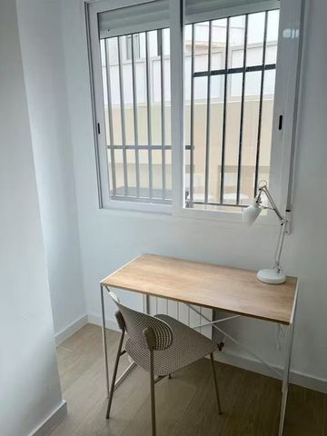 Avinguda del Regne de València, Valencia, Valencian Community 46005 - Photo 4