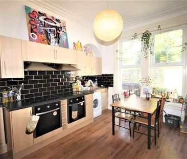 Regent Park Terrace, Leeds, LS6 - Photo 5