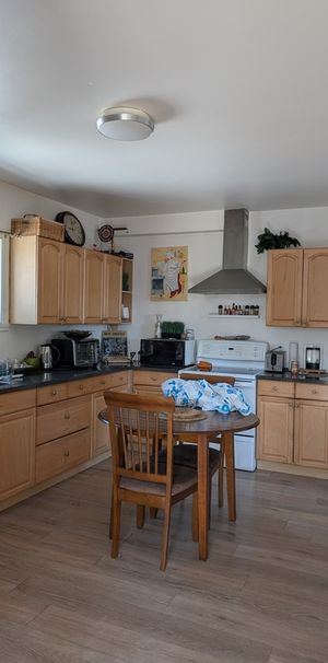 4 1/2 à Louer Très Bien Situé - Photo 1