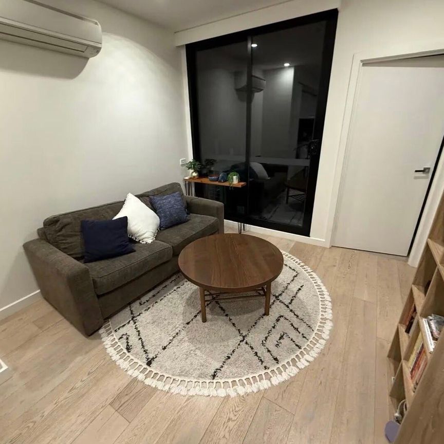 Brunswick East - Photo 1