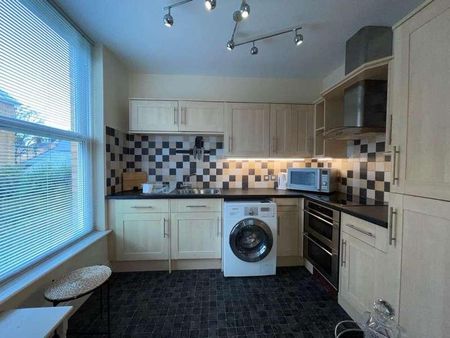 Westbourne Road, Scarborough, YO11 - Photo 5
