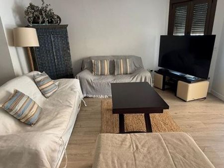 Luxury Apartment for rent in Marbella Del Este, Andalusia - Photo 5