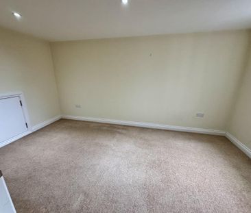 2 bedroom maisonette to rent - Photo 1