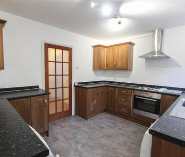 3 bedroom detached house to rent - Photo 6