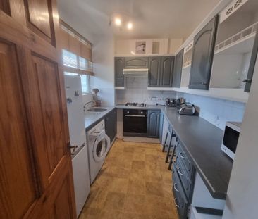 1 Bed Flat, Newbury House, W2 - Photo 1