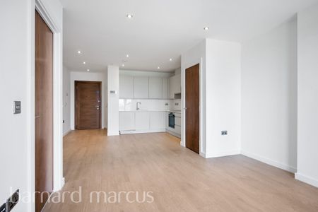 Sutton Court Road - Photo 5