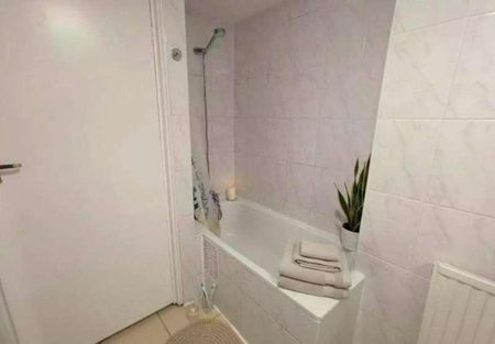 Temple Fortune Lane Hampstead Garden Suburb, NW11 - Photo 4