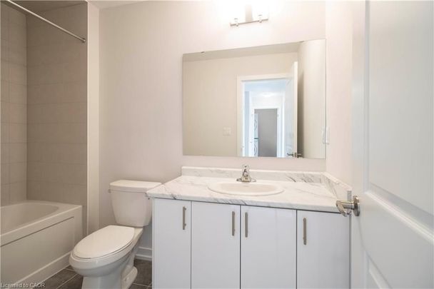 For Lease - 14 Trailside Drive, Haldimand, Ontario - Photo 1