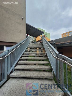 Pronájem bytu 1+kk 28 m² - Photo 1