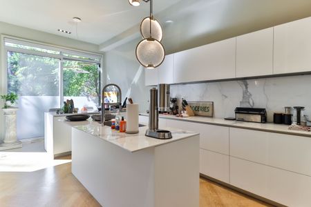 For Lease - 18 Mitchell Avenue, Toronto, Ontario - Photo 3